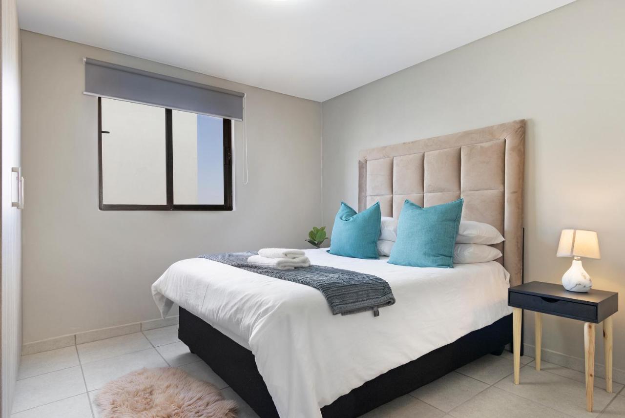 Urban Oasis Apartments At The Bolton ヨハネスブルグ エクステリア 写真