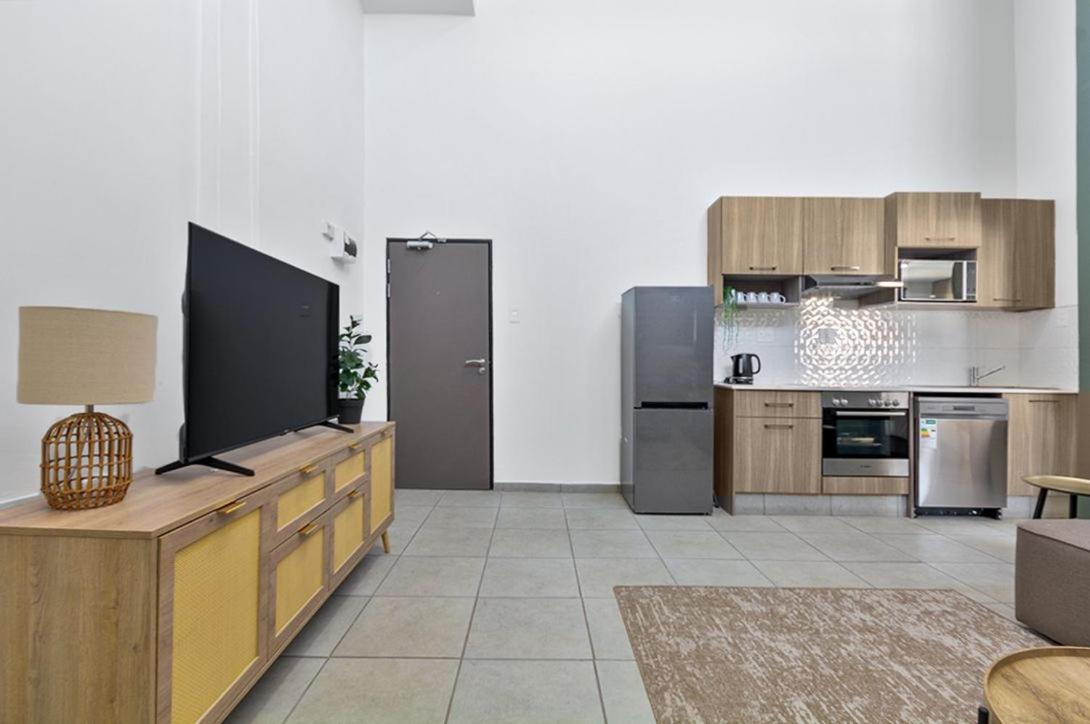 Urban Oasis Apartments At The Bolton ヨハネスブルグ エクステリア 写真