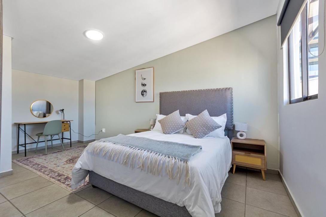 Urban Oasis Apartments At The Bolton ヨハネスブルグ エクステリア 写真