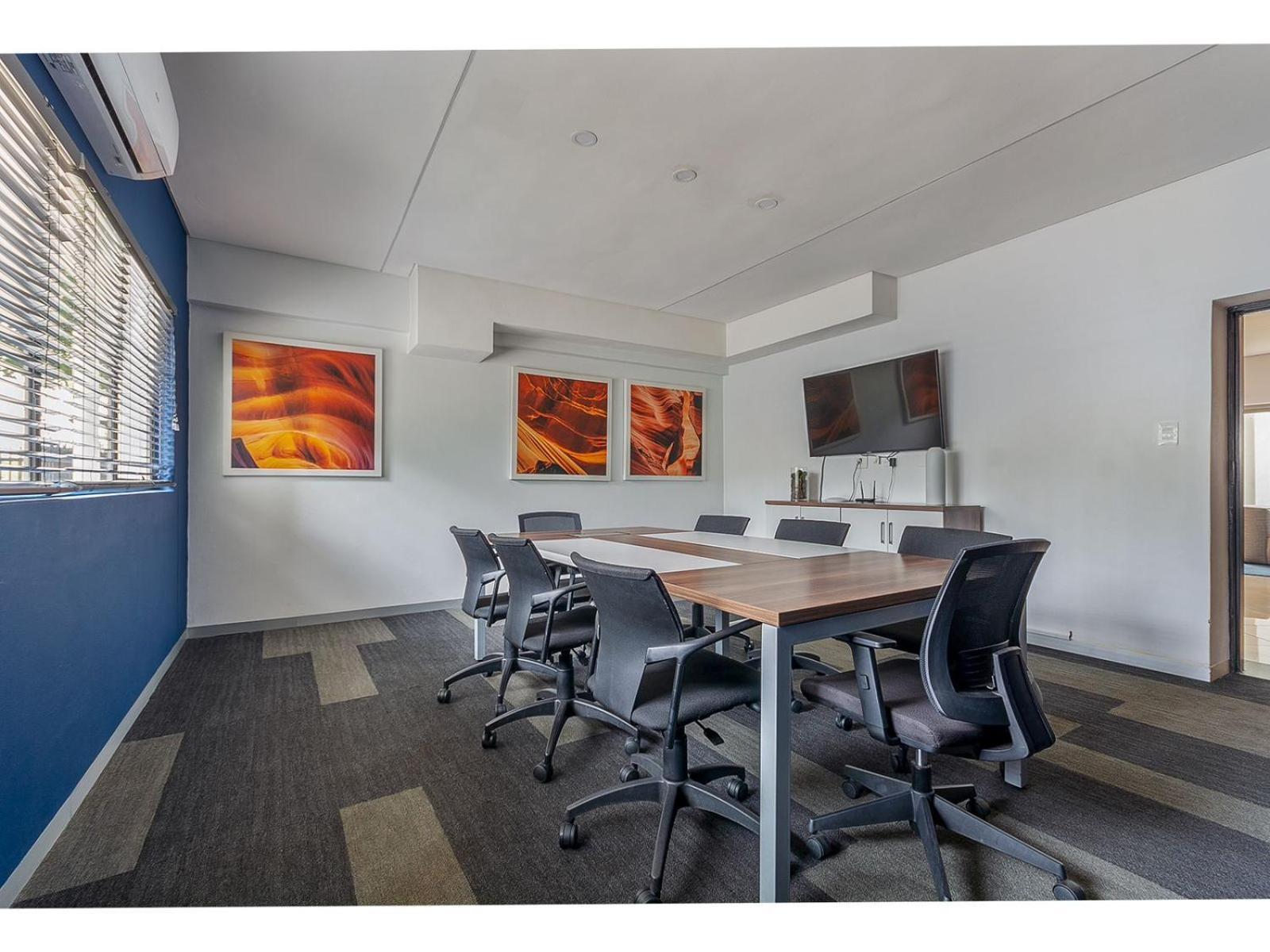 Urban Oasis Apartments At The Bolton ヨハネスブルグ エクステリア 写真